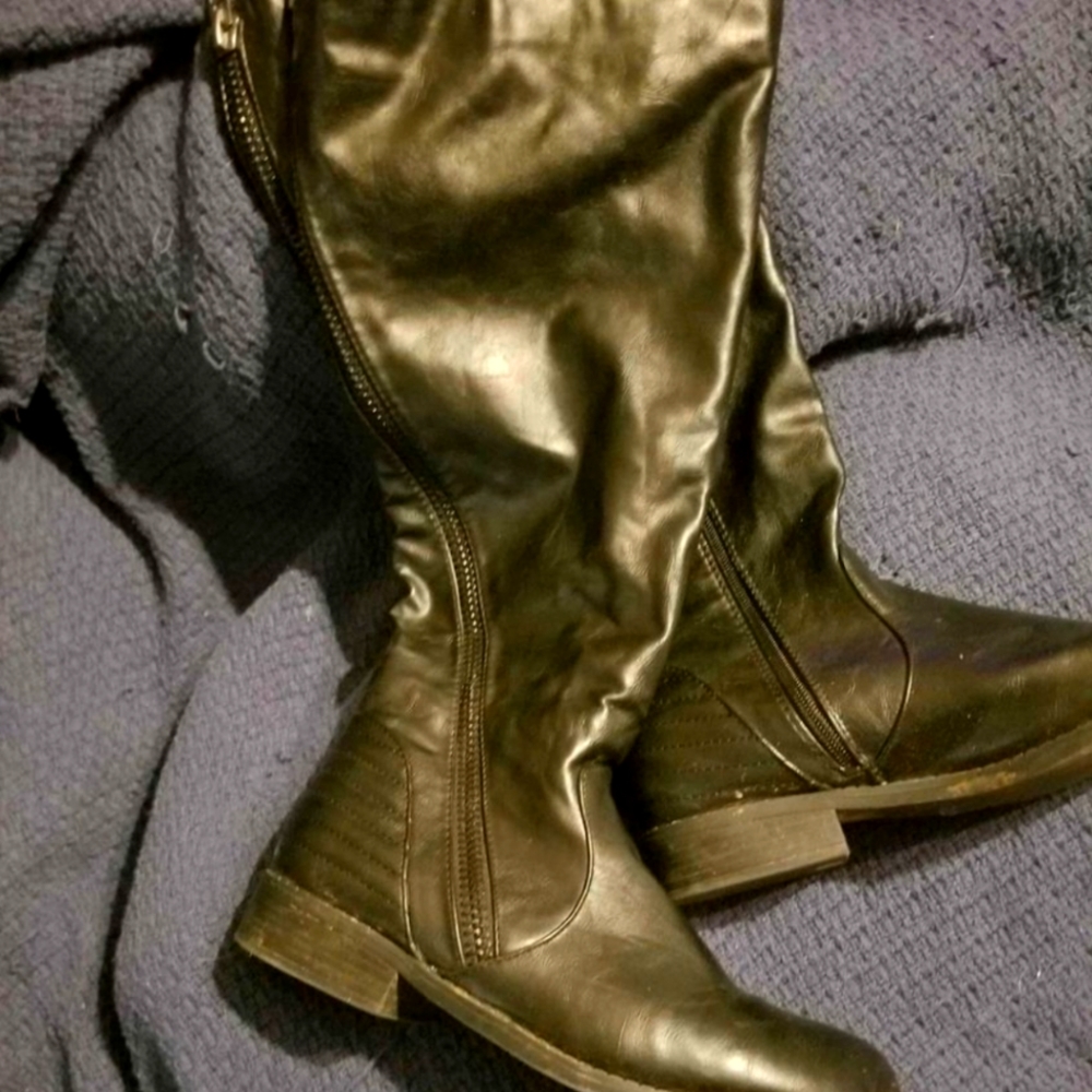 Calf High boots